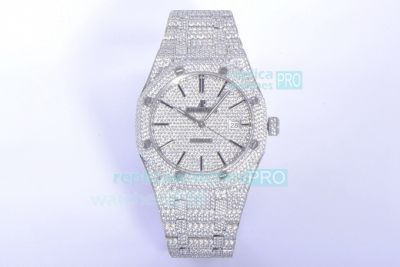 Swiss Replica Audemars Piguet Royal Oak Silver Diamond Dial 15400 Iced Out Watch 41MM